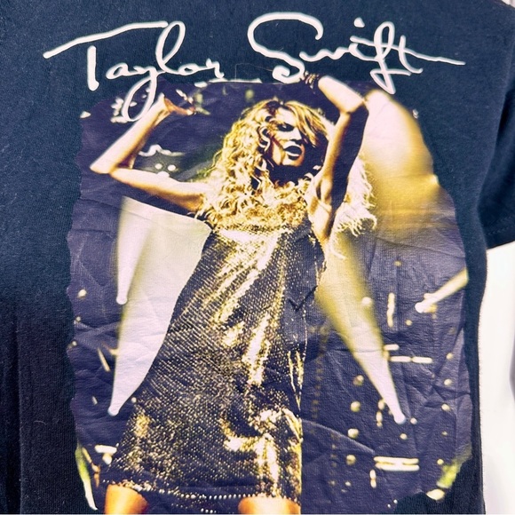Taylor Swift 2009 Fearless Tour Gildan Heavy Cotton Short Sleeve Tee Size Small - Picture 6 of 6